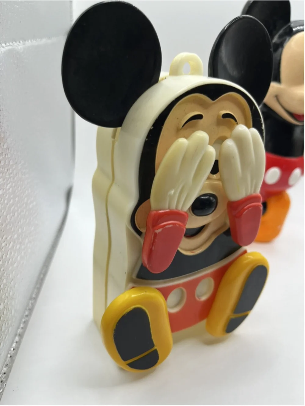 Vintage 1986 Superior Toy Disney Mickey Mouse Gumball Bank Plastic Part&CRIB TOY